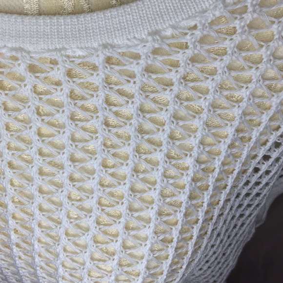 White Crocheted Sleeveless Cover - Picture 5 of 5